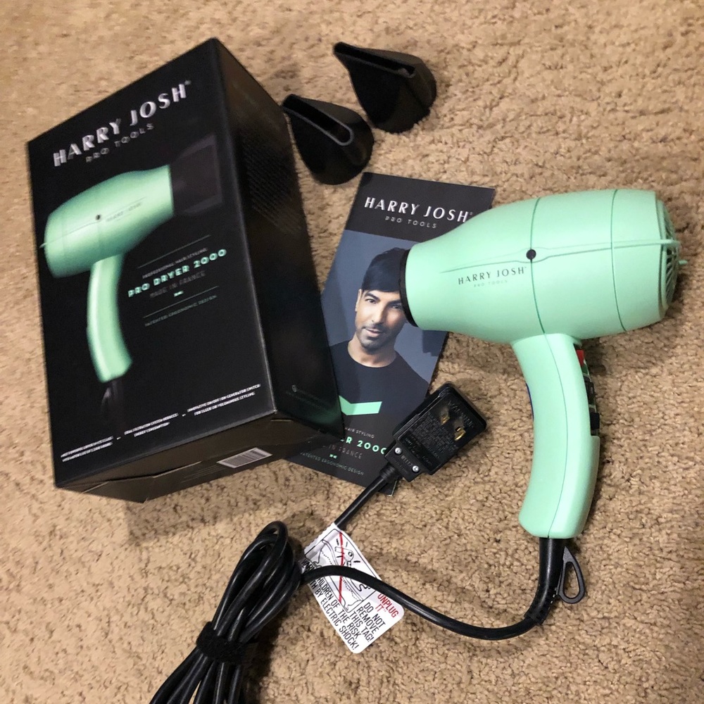 Harry Josh Pro 2000 blow dryer